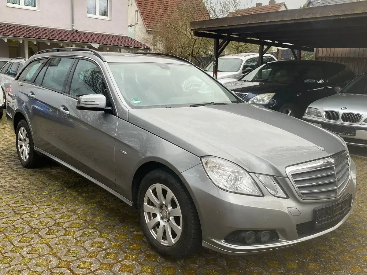 Brugt Mercedes E200 136 HK (100 kW) 2010 Sølv Stationcar