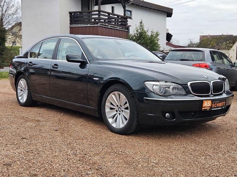 Gebraucht BMW 740 306 PS (225 kW) 2007 Grün Limousine