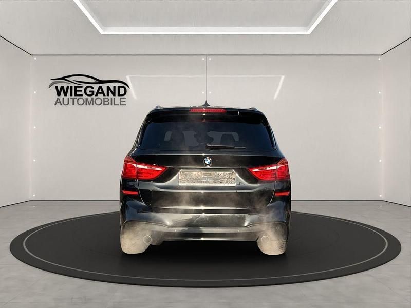 Gebraucht BMW 220 Gran Tourer M Sport 192 PS (141 kW) 2017 Schwarz Van / Kleinbus