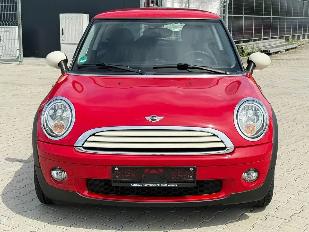 Gebraucht Mini ONE 75 PS (55 kW) 2010 Rot Kleinwagen