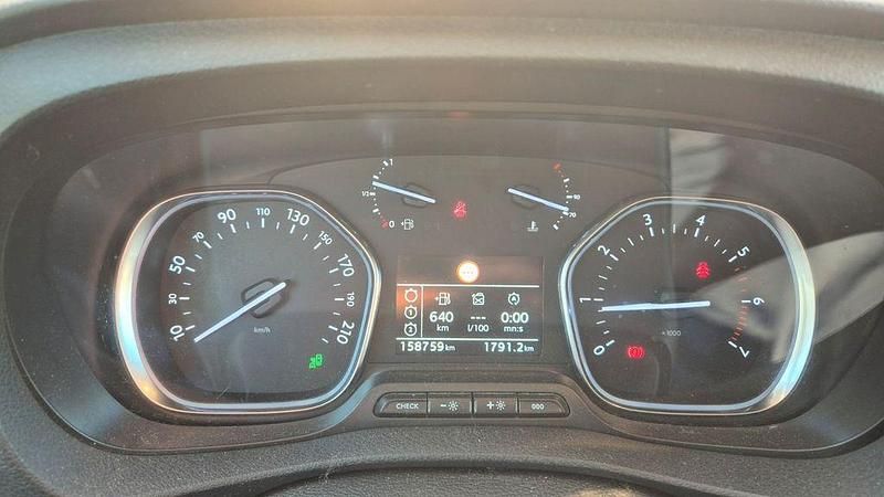 Gebraucht Toyota Proace 150 PS (110 kW) 2018 Grau Van / Kleinbus