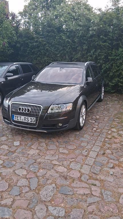 Braun Gebraucht 2009 Audi A6 Allroad Ambiente Kombi | 9.999 € (Etwas zu teuer) - Bild 1/4