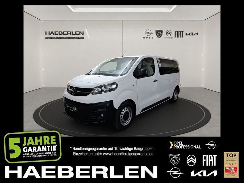 Jade weiss Gebraucht 2021 Opel Vivaro Van | 28.880 € - Bild 1/4