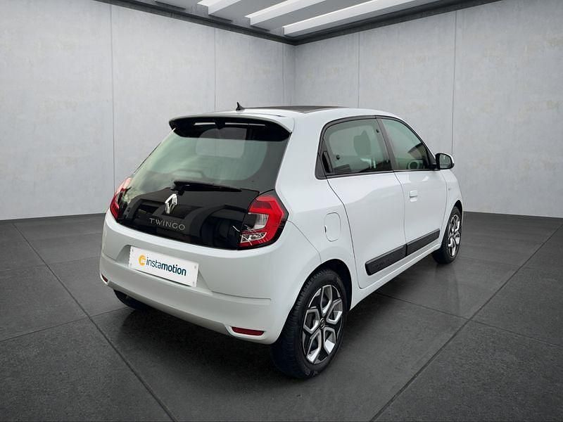 Używany Renault Twingo SE 65 KM (47 kW) 2021 Biały Hatchback