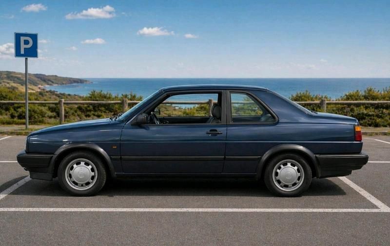 Second-hand VW Jetta 55 CP (40 kW) 1987 Albastru Berlinǎ