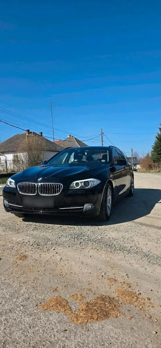 Gebraucht BMW 520 184 PS (135 kW) 2012 Schwarz Limousine