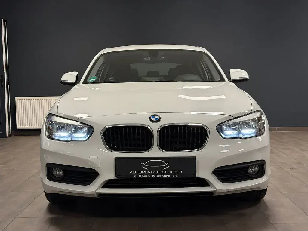 Gebraucht BMW 116 Advantage 109 PS (80 kW) 2016 Weiß Kleinwagen