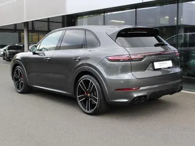 Gebraucht Porsche Cayenne GTS 460 PS (338 kW) 2023 Quarzitgraumetallic SUV
