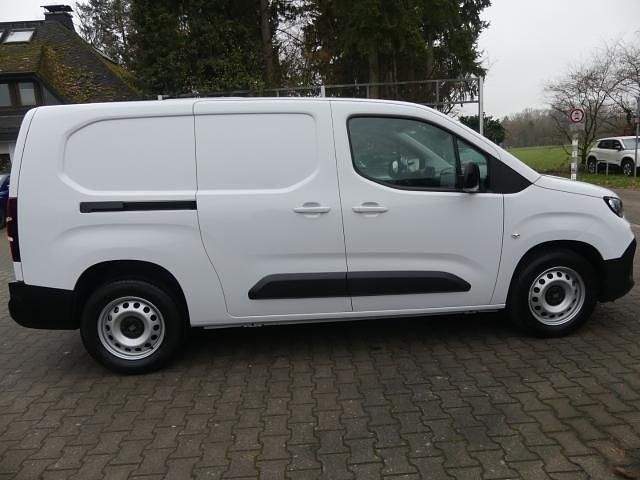 Gebraucht Fiat Doblò 131 PS (96 kW) 2024 Gelato weiss Van / Kleinbus