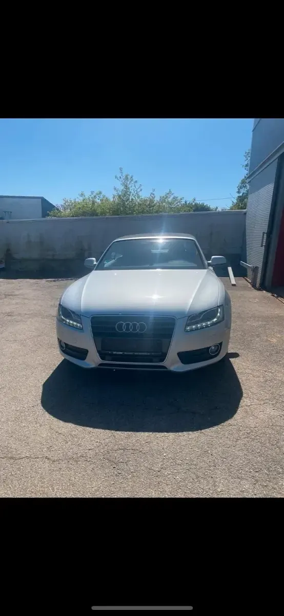 Gebraucht Audi A5 Cabriolet 211 PS (155 kW) 2010 Silber Cabrio