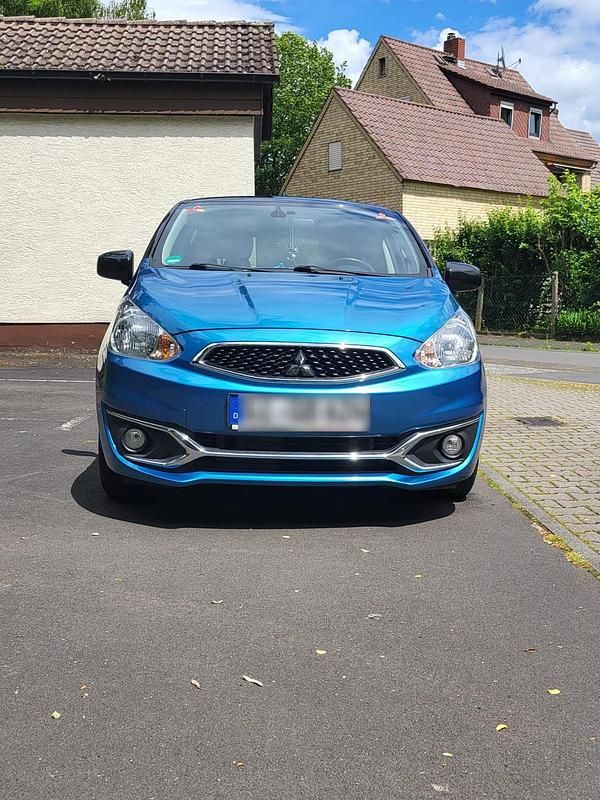 Gebraucht Mitsubishi Space Star Edition 80 PS (58 kW) 2016 Blau Kleinwagen