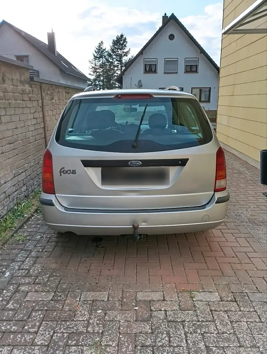 Gebraucht Ford Focus 115 PS (84 kW) 2004 Kombi