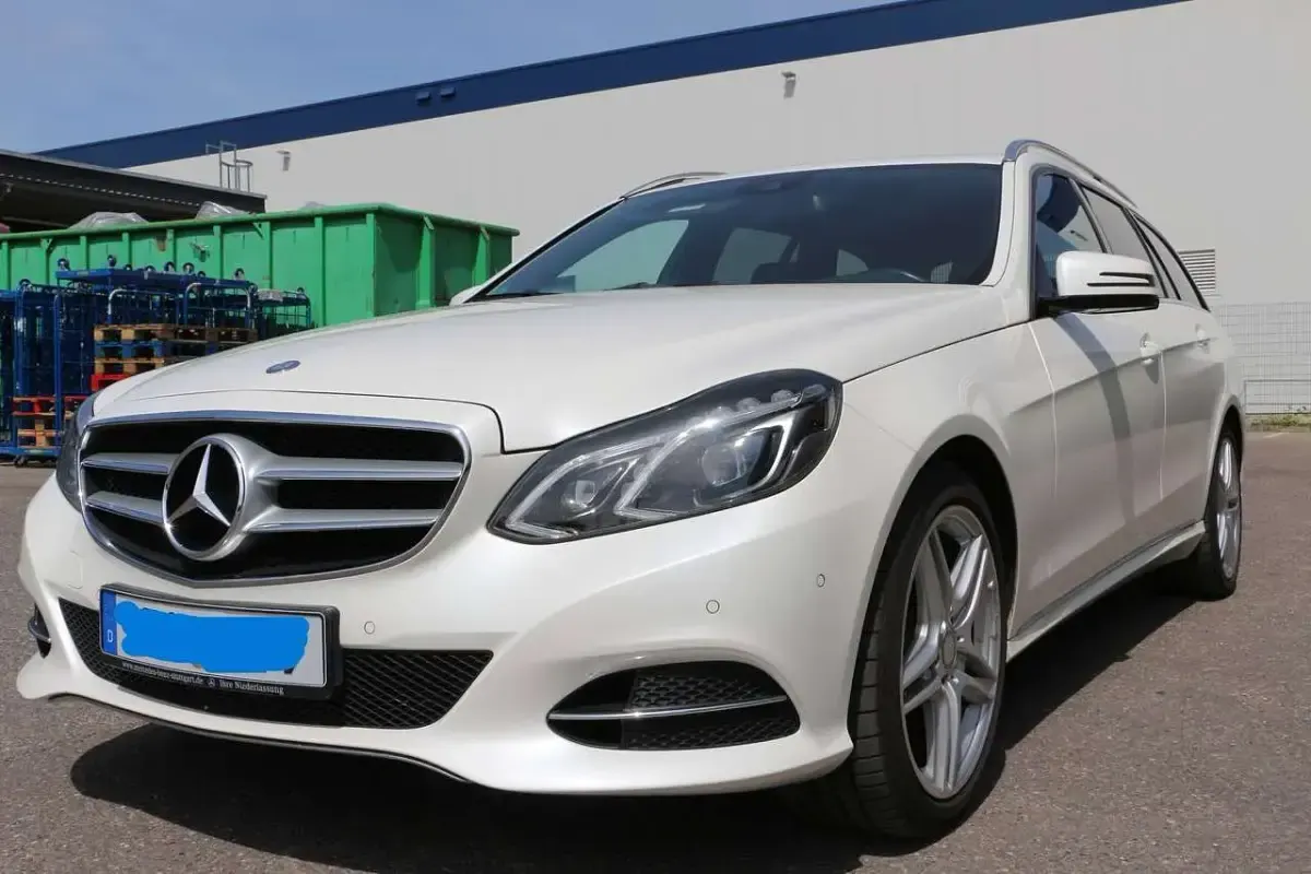 Usata Mercedes E250 Avantgarde 204 CV (150 kW) 2015 Bianco Station wagon