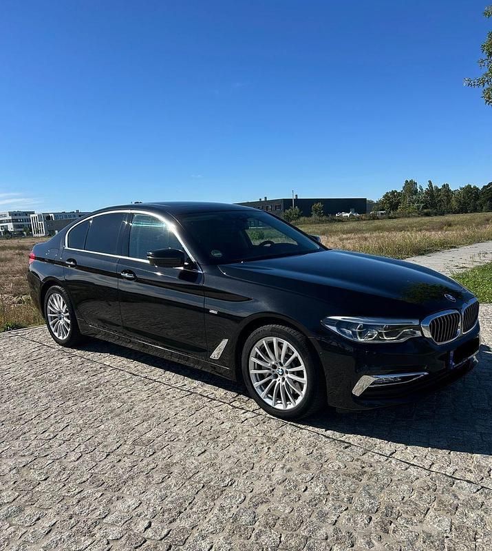 Gebraucht BMW 530 Luxury Line 265 PS (194 kW) 2018 Schwarz Limousine