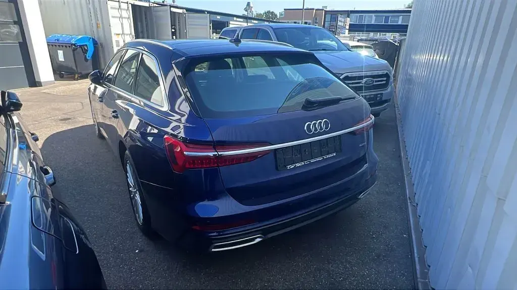Gebraucht Audi A6 S-Line 231 PS (169 kW) 2019 Blau Kombi
