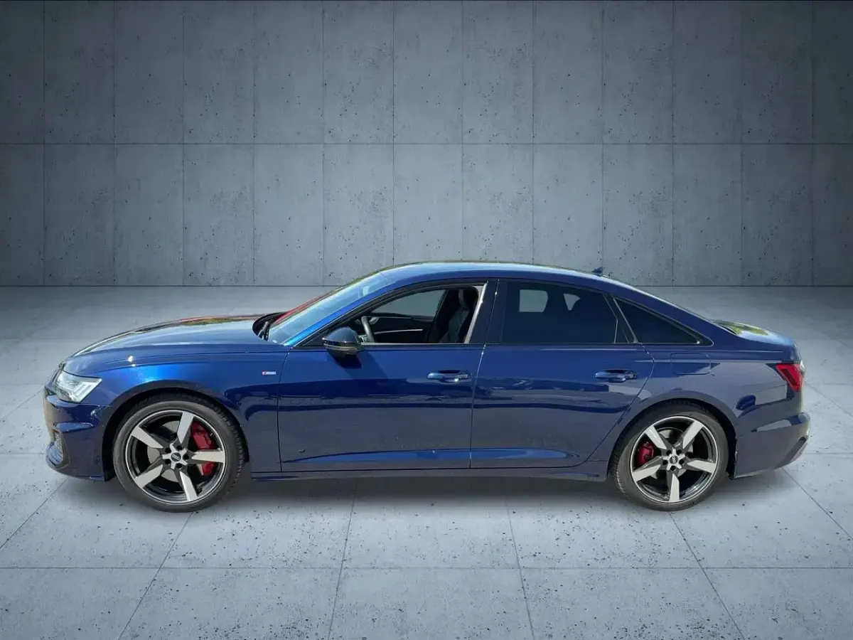 Gebraucht Audi A6 Advanced 367 PS (269 kW) 2021 Blau Limousine
