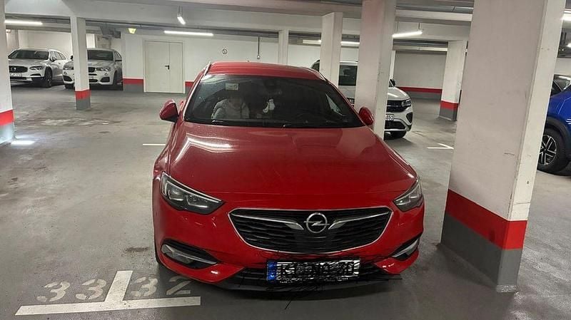 Gebraucht Opel Insignia 170 PS (125 kW) 2017 Rot Limousine