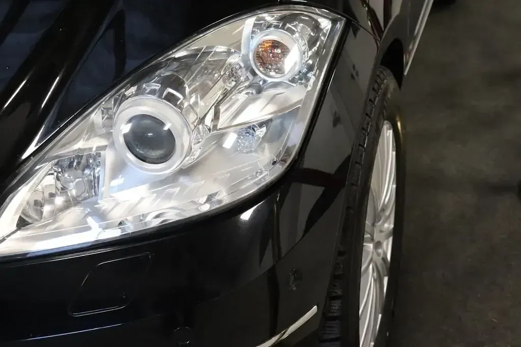 Gebraucht Mercedes A200 193 PS (141 kW) 2010 Schwarz Limousine