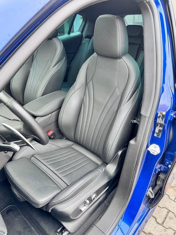 Gebraucht Maserati Grecale 330 PS (242 kW) 2025 Blau SUV