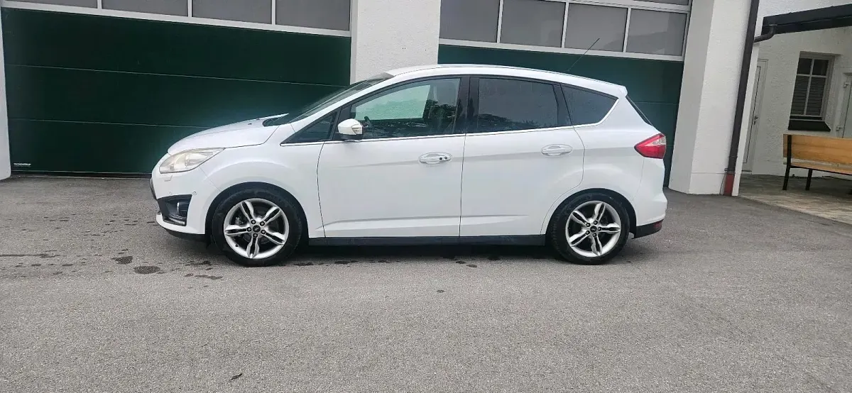 Gebraucht Ford C-MAX 163 PS (119 kW) 2013 Weiß Van / Kleinbus