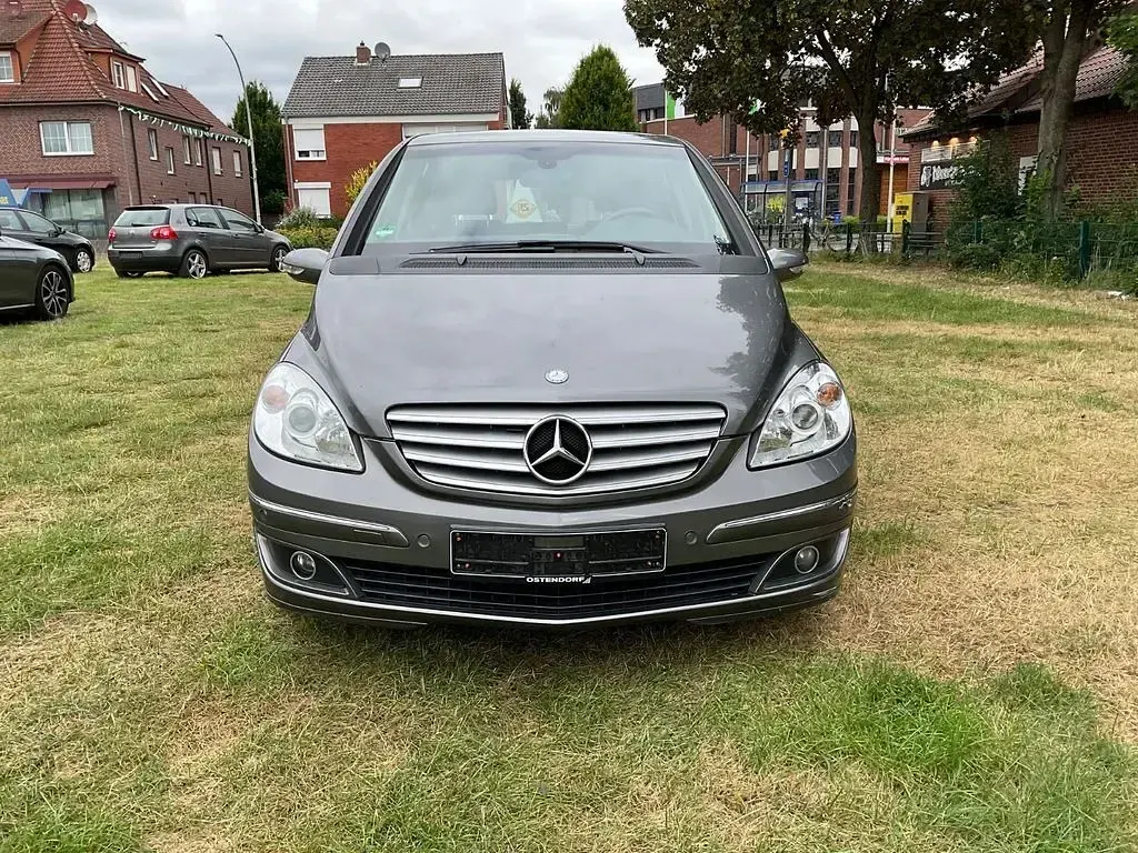 Gebraucht Mercedes B170 Edition 116 PS (85 kW) 2007 Grau Van / Kleinbus