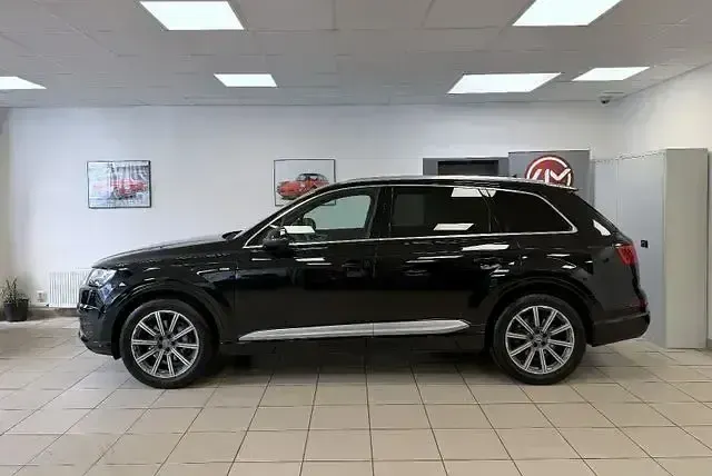 Gebraucht Audi Q7 S-Line 286 PS (210 kW) 2017 Samuraigrau met. SUV