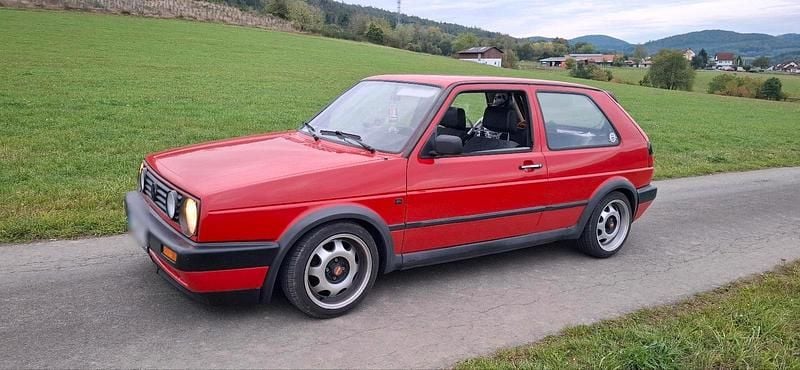 Gebraucht VW Golf II 68 PS (50 kW) 1990 Rot Kleinwagen