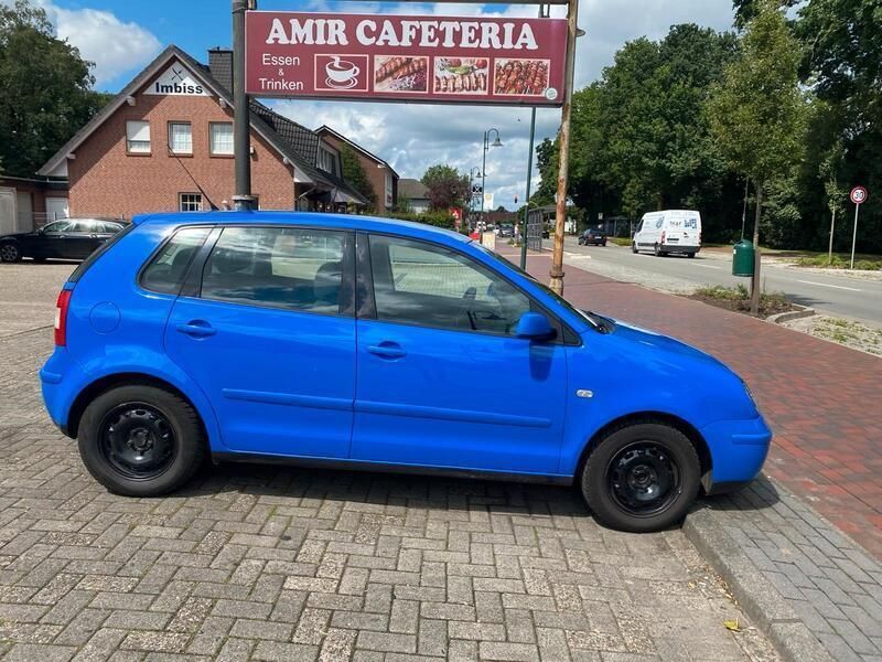 Blau Gebraucht 2003 VW Polo Kombi | 3.200 € - Bild 1/4