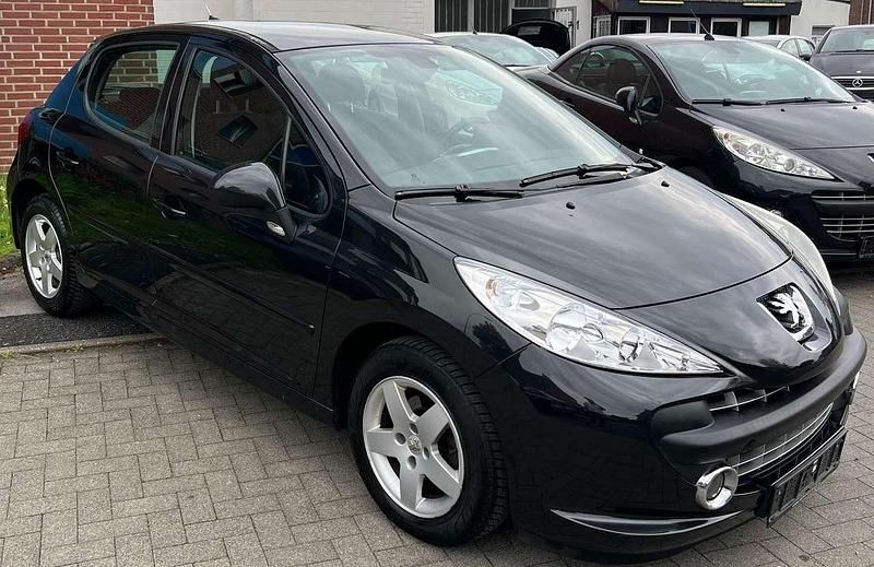 Gebraucht Peugeot 207 Sport 88 PS (64 kW) 2006 Farbe schwarz obsidien Kleinwagen