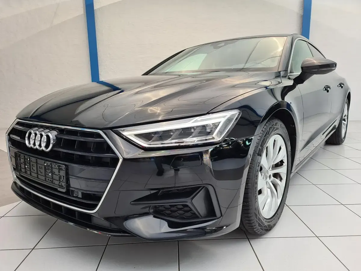 Gebraucht Audi A7 Sportback Comfort 204 PS (150 kW) 2020 Schwarz Kleinwagen