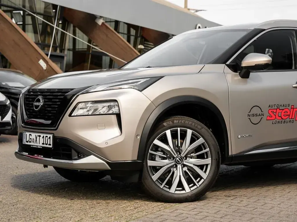 Gebraucht Nissan X-Trail 360º 213 PS (156 kW) 2026 Silber SUV
