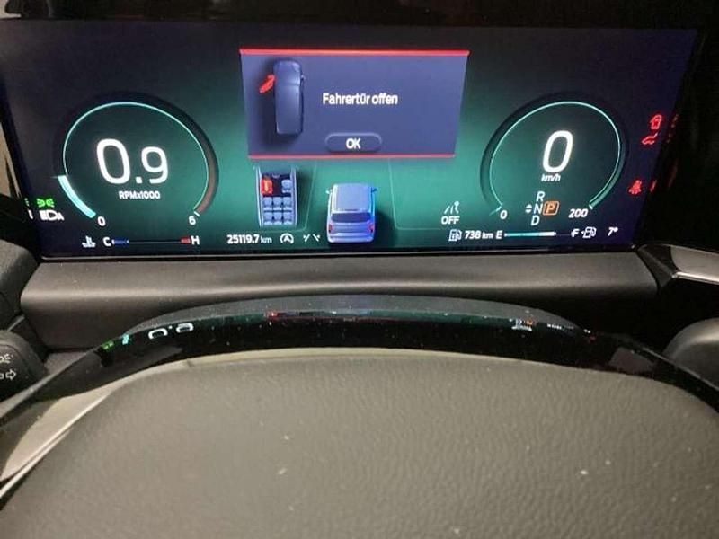 Gebraucht Ford Tourneo Titanium 136 PS (100 kW) 2025 Magneticgrau (metallic) Van / Kleinbus