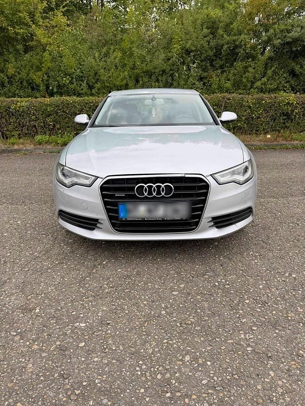 Silber Gebraucht 2013 Audi A6 Limousine | 10.700 € (Superpreis) - Bild 1/4