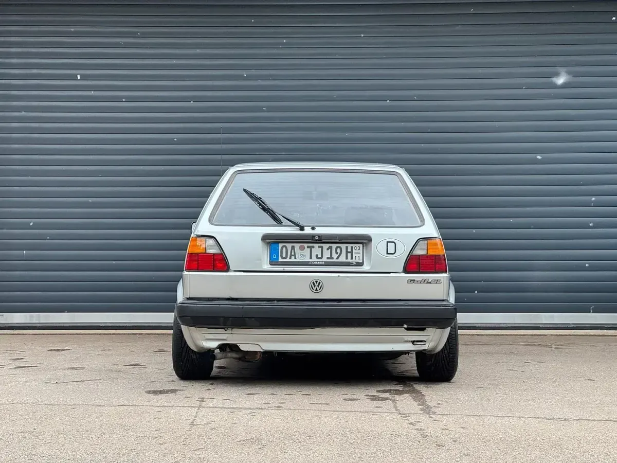 Gebraucht VW Golf II 70 PS (51 kW) 1990 Silber Kleinwagen
