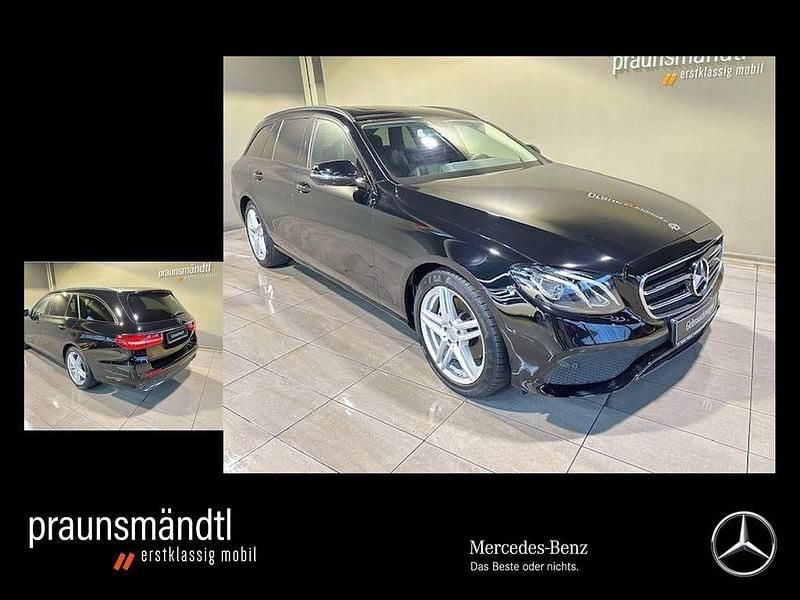 Schwarz Gebraucht 2019 Mercedes E220 Avantgarde Limousine | 25.750 € (Guter Preis) - Bild 1/4