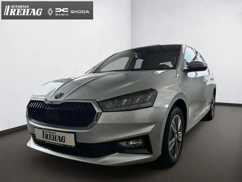 Brillantsilber metalli Gebraucht 2024 Skoda Fabia Style Kleinwagen | 19.990 € (Guter Preis) - Bild 1/4