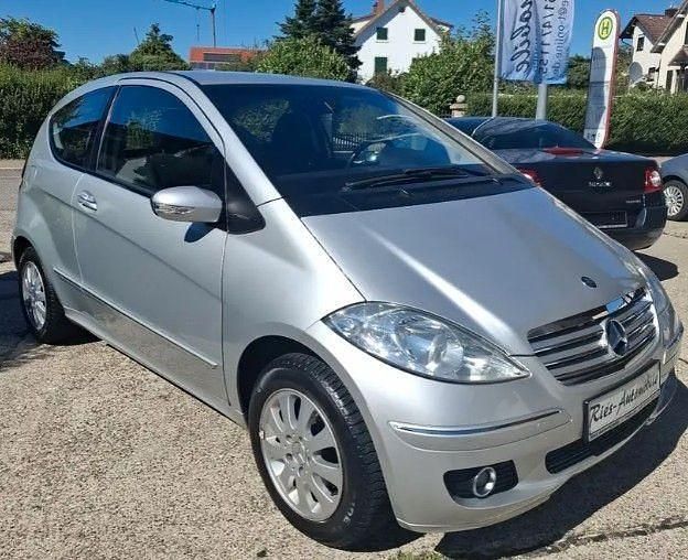 Gebraucht Mercedes A150 95 PS (69 kW) 2005 Silber Limousine