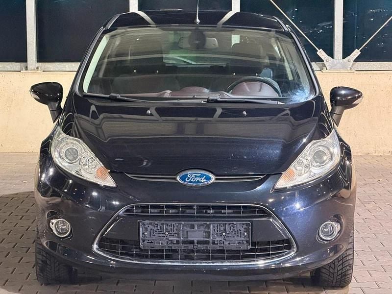 Gebraucht Ford Fiesta Titanium 82 PS (60 kW) 2009 Schwarz Kleinwagen