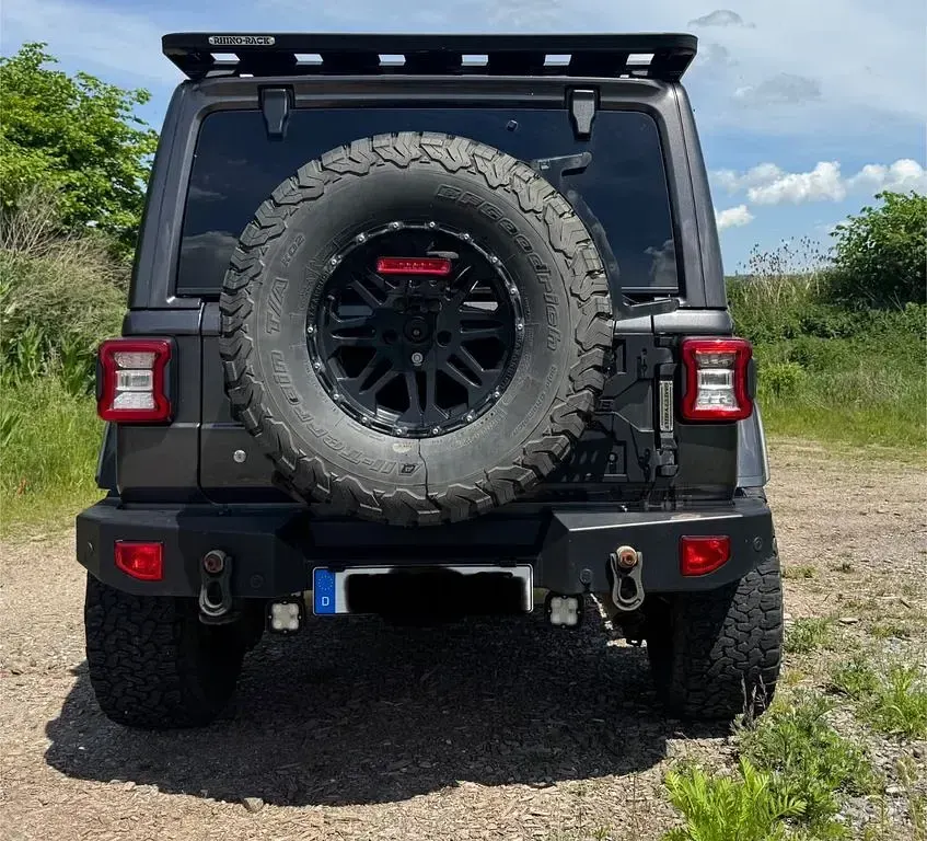 Gebraucht Jeep Wrangler Sahara 272 PS (200 kW) 2019 Grau SUV