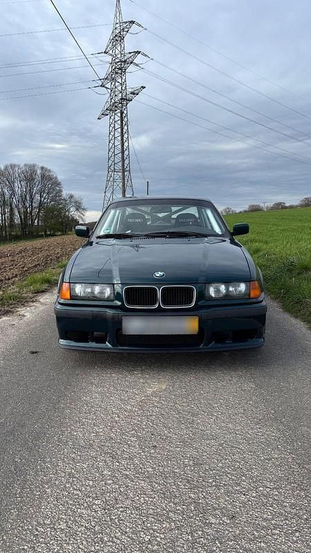 Second-hand BMW 323 Performance 170 CP (125 kW) 1996 Verde Coupe