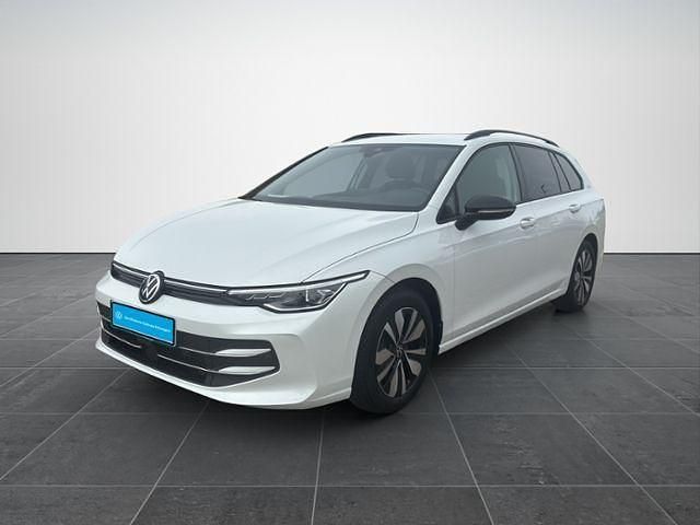 Gebraucht VW Golf VIII Goal 150 PS (110 kW) 2024 Weiß Kombi