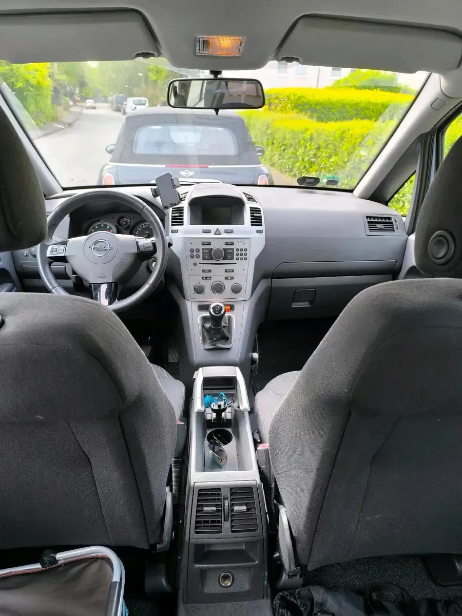Gebraucht Opel Zafira 140 PS (102 kW) 2009 Blau Van / Kleinbus