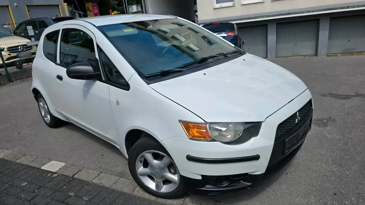 Gebraucht VW Polo 75 PS (55 kW) 2010 Weiß Kleinwagen