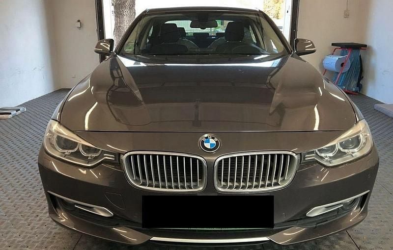 Gebraucht BMW 316 136 PS (100 kW) 2014 Braun Limousine