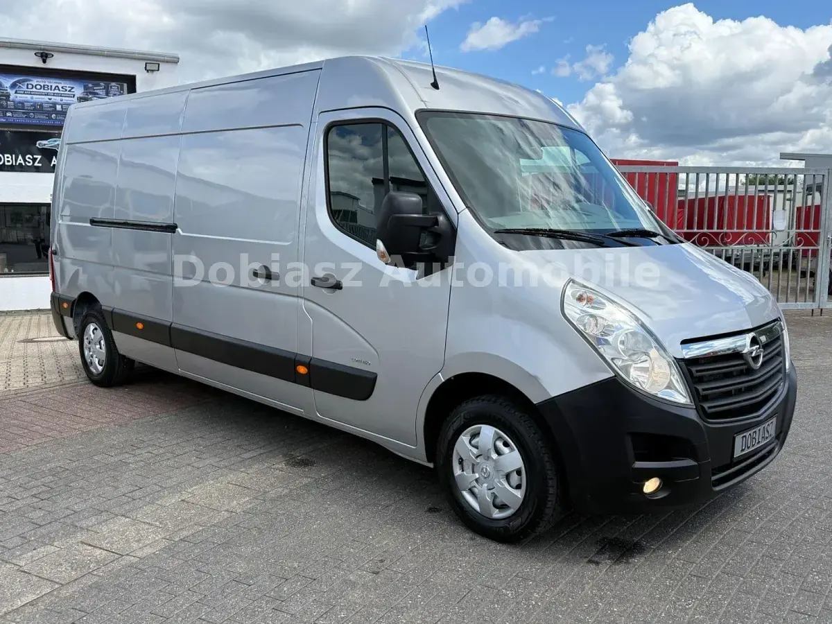 Gebraucht Opel Movano 145 PS (106 kW) 2011 Silber Van / Kleinbus