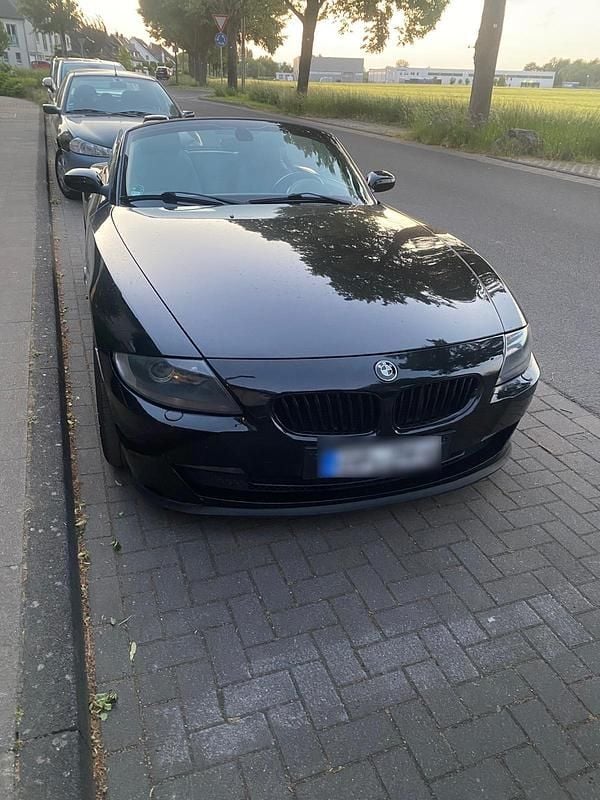Gebraucht BMW Z4 177 PS (130 kW) 2007 Schwarz Cabrio