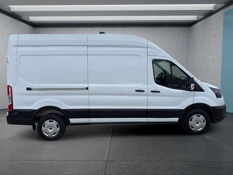 Gebraucht Ford Transit 131 PS (96 kW) 2024 Weiß Limousine
