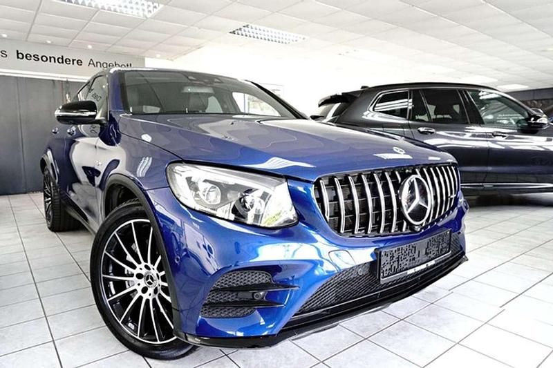 Manufaktur brillantblau Gebraucht 2018 Mercedes GLC43 AMG AMG Coupé | 41.950 € (Guter Preis) - Bild 1/4