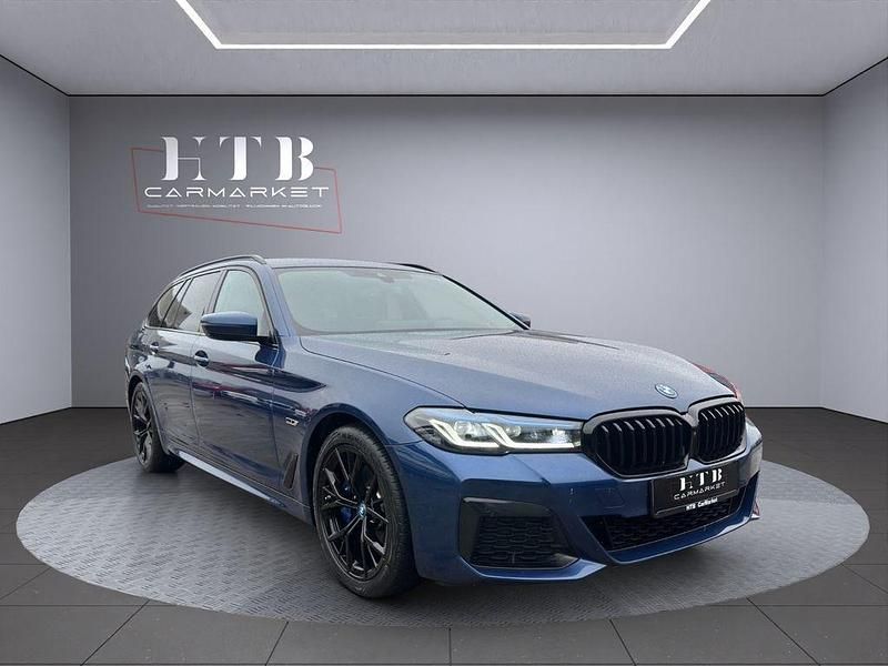 Gebraucht BMW 530e Shadowline 292 PS (214 kW) 2022 Blau Kombi