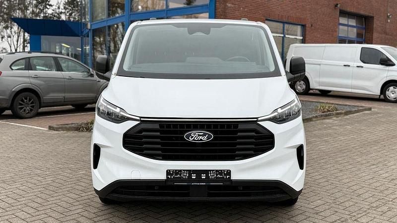 Gebraucht Ford Transit 136 PS (100 kW) 2024 Weiß Limousine